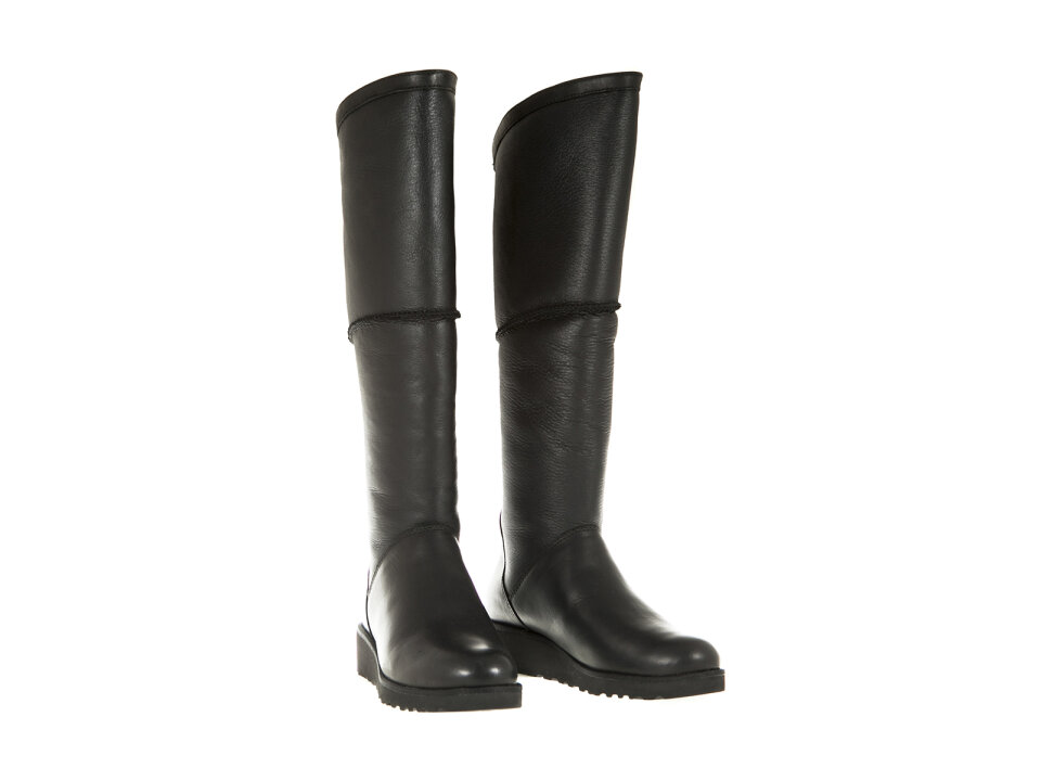 Ž.ČIZMICA 1621012442BLK-UGG