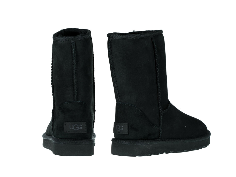 Ž.ČIZM. 2221016223BLK -UGG CLASSIC SHORT II