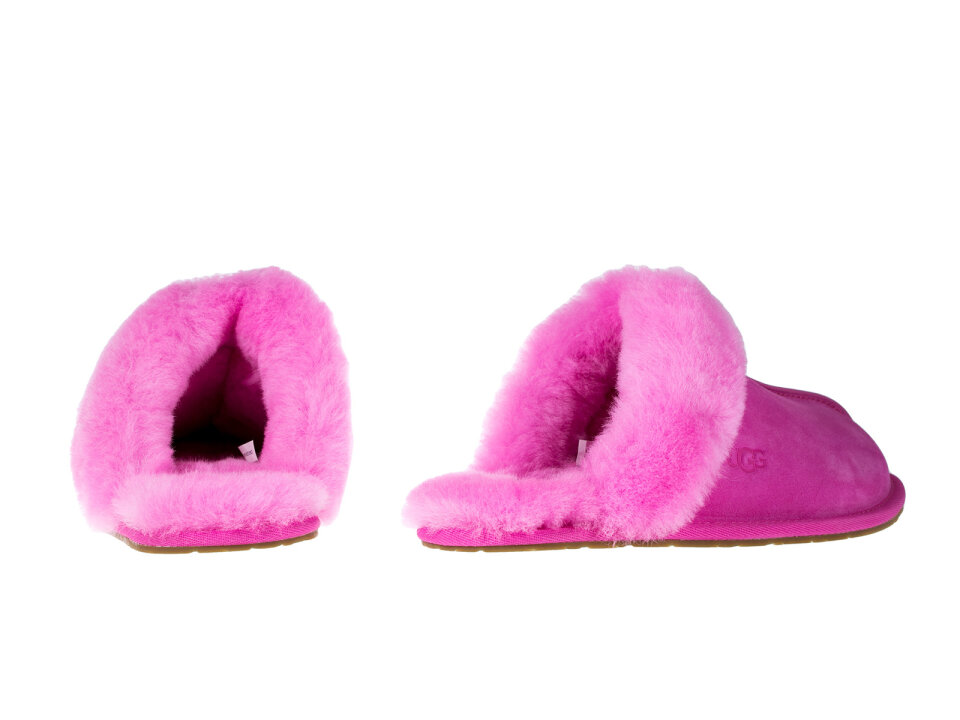 Ž.PAP. 2221106872CRN -UGG SCUFFETTE II