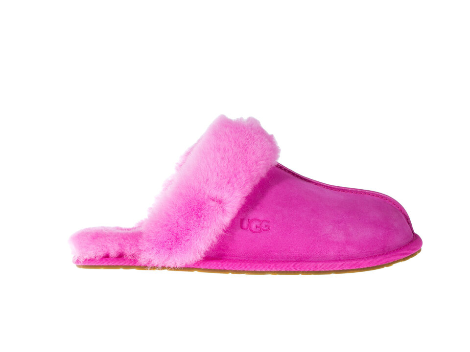 Ž.PAP. 2221106872CRN -UGG SCUFFETTE II