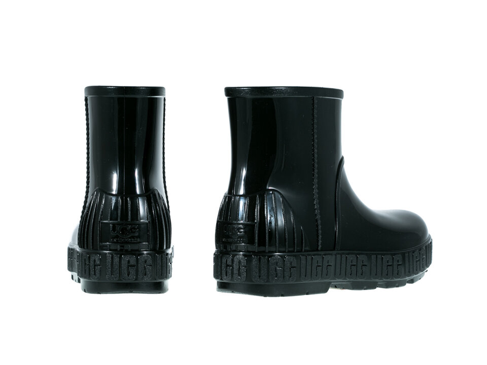 Ž.PLČ. 2221125731BLK -UGG Drizlita