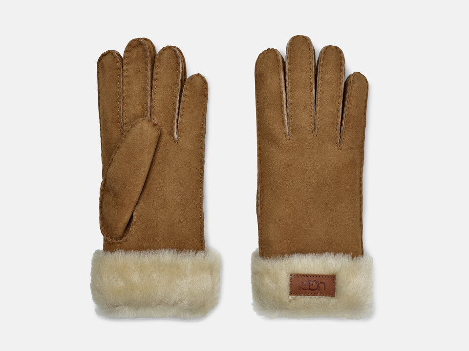 Ž.RUK. 2320017369CHE -UGG