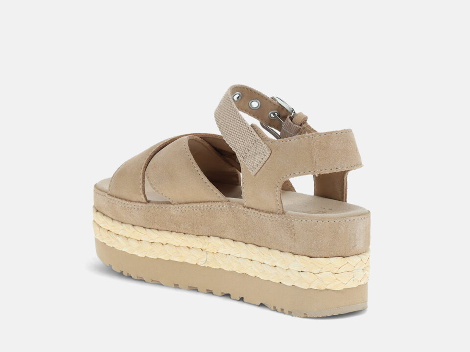 Ž.SAND. 2411152711SAN -UGG