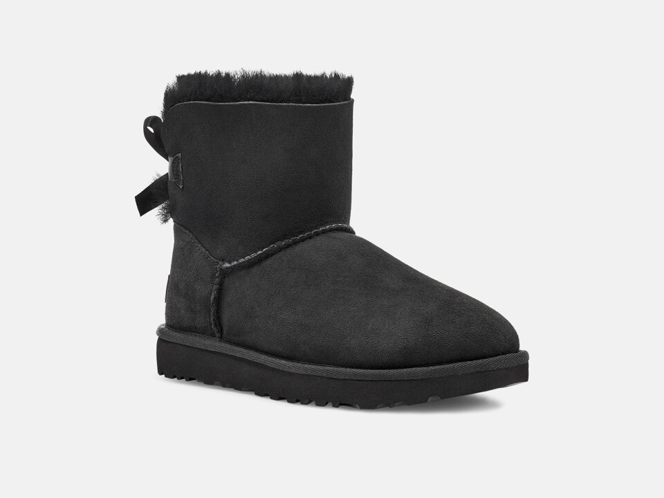 Ž.PLČ. 2421016501BLK -UGG