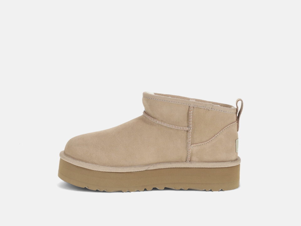 POLUČIZ. 2421157791KSA -UGG