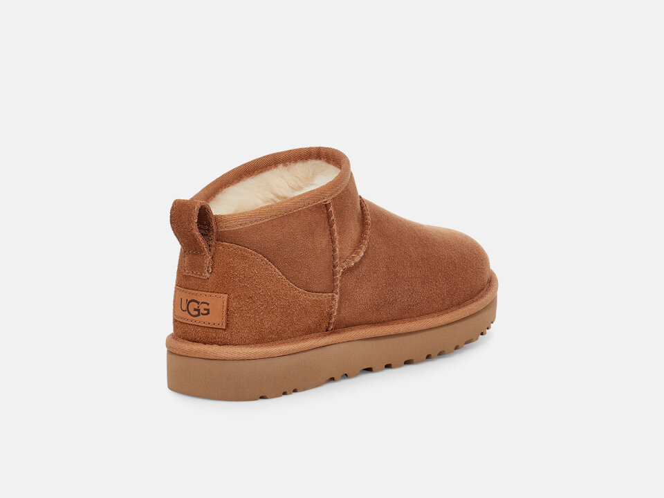 Ž.PLČ.  2421116109CHE -UGG
