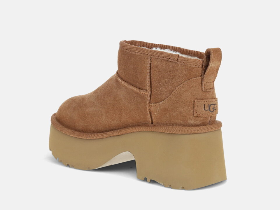 Ž.PLČ. 2421158311CHE -UGG