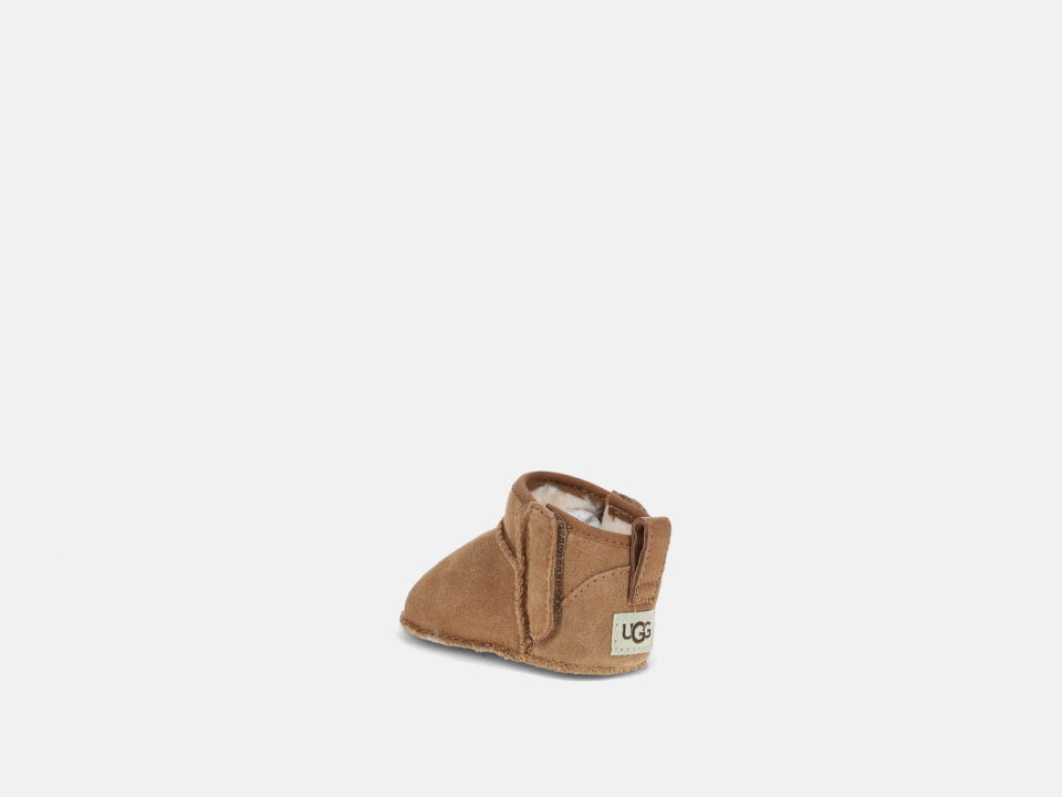 DJ.PAP. 24211576901CH -UGG