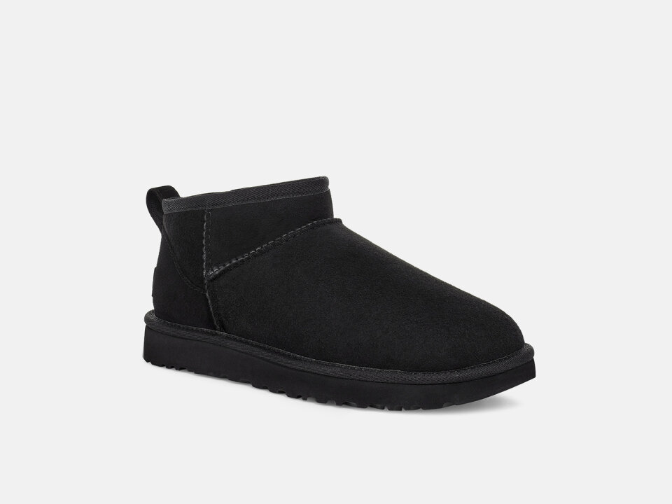 Ž.PLČ. 2421116109BLK -UGG